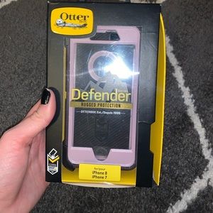 Purple Otterbox IPhone Case//fits IPhone 6/7/8